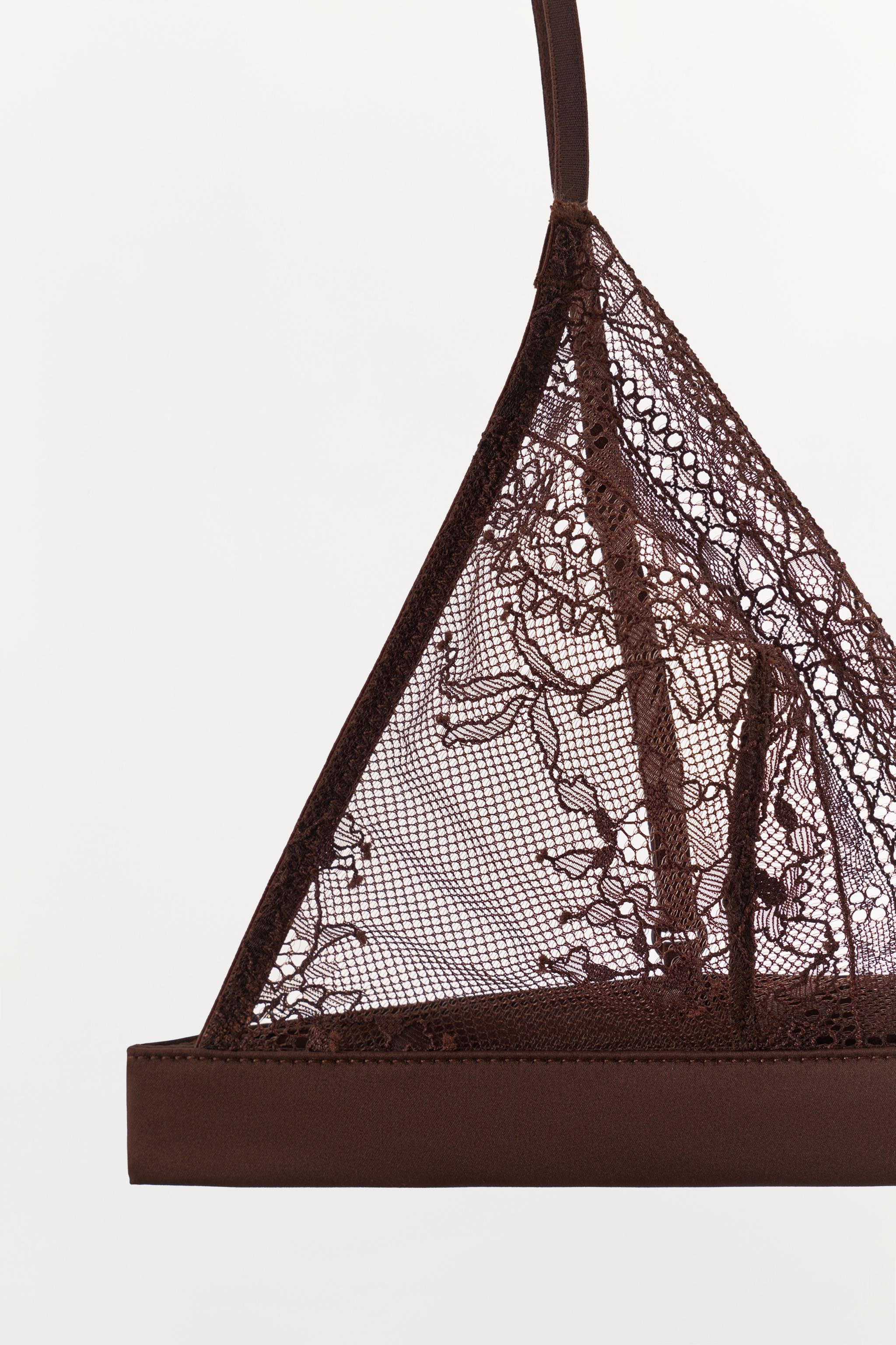 TRIANGLE LACE BRA